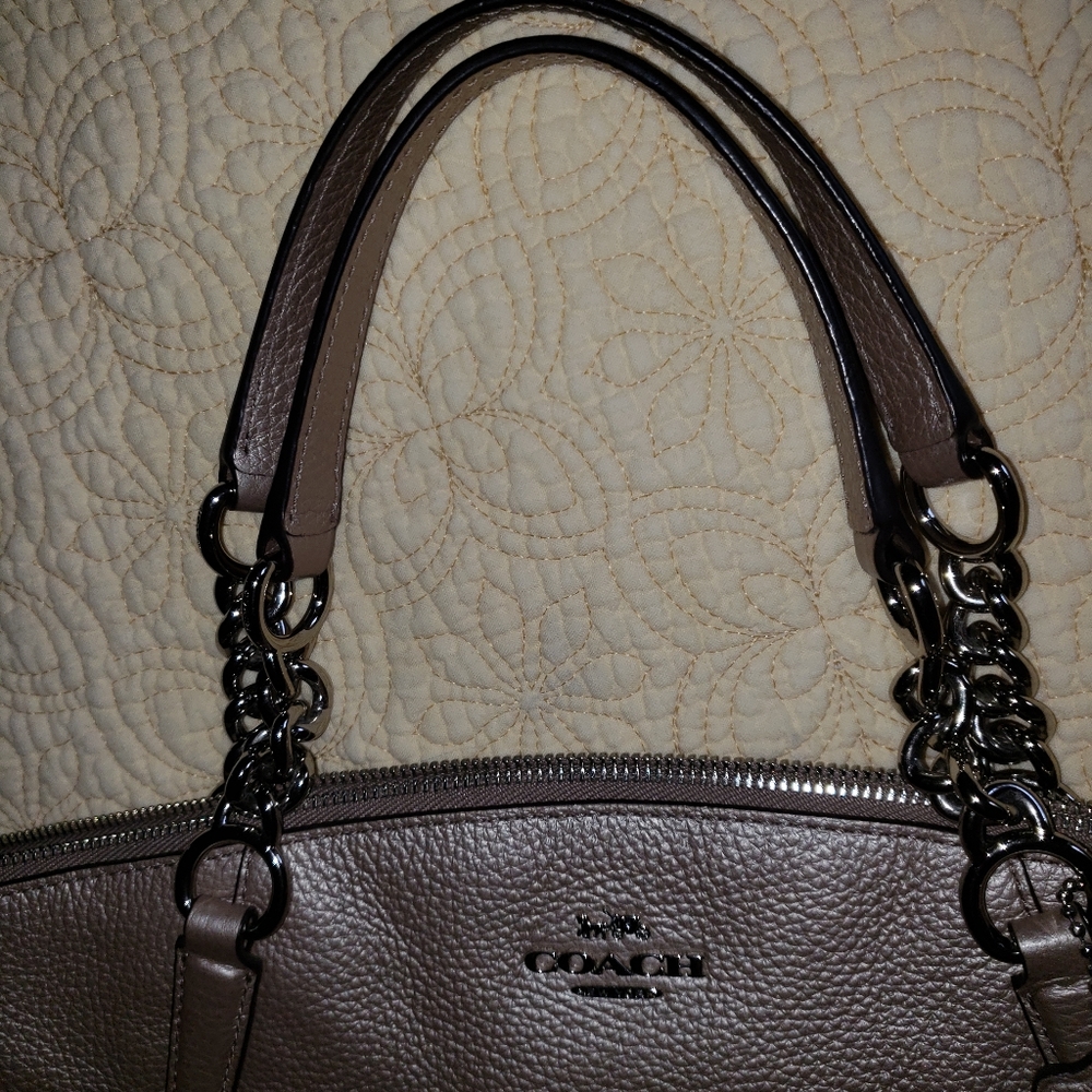 Coach Handbag - Picture 3 of 4